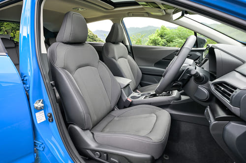 WRXとクロストレックが同じ性能でいいか?