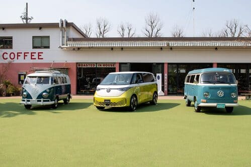 ダイハツ「ムーヴキャンバス」ワーゲンバスのインスパイアモデルとしては本家よりも上手5