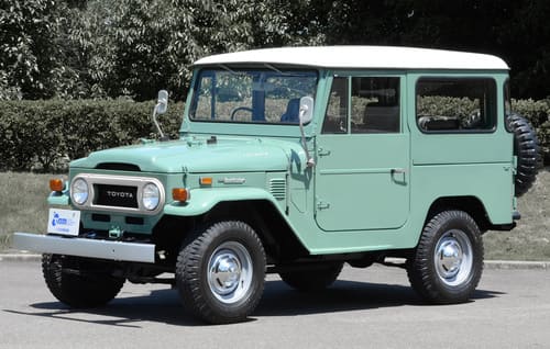 トヨタ「FJクルーザー」（2010年〜2018年） 最強のオフローダーが愛されキャラに変身！2