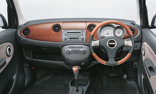 ダイハツ「ミラジーノ（2代目・2004〜2009年）」 レトロかわいい軽自動車の代表作3