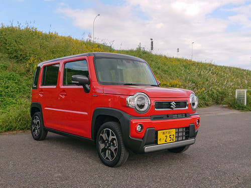 第8位 スズキ「ハスラー」 魅力はオリジナリティの高い内外装デザインだけじゃない