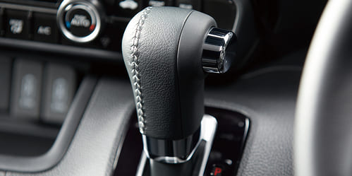 装備にこだわるなら「2022年式カスタムLターボ」中古市場の相場140万~220万円2