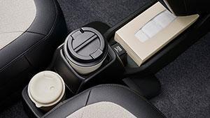 センターコンソールトレー+ドリンクホルダー