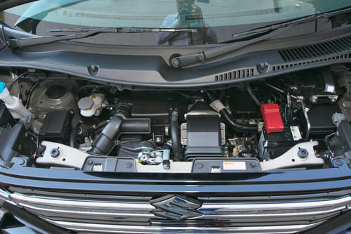 【パワーユニット&足回り】高い熱効率を誇るNAエンジンの搭載とシャシーの高剛性化を実現