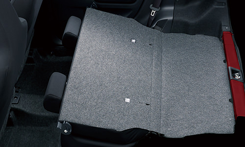 プレオプラスの荷室＆座席アレンジ2