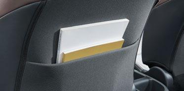 助手席シートバックポケット(Z、Z“Adventure”に標準装備)