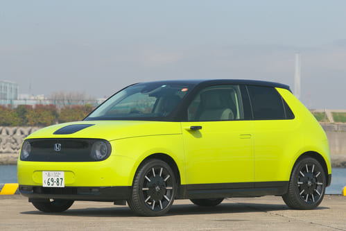 3位:ホンダ「e」 ホンダらしさが凝縮したオシャレなBEV
