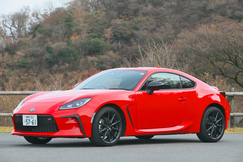 2位:トヨタ「GR86」/スバル「BRZ」 AT車だけでなくMT車にも運転支援機能を設定