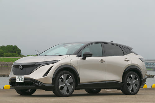 3位:日産「アリア」 高度な運転支援機能によりハンズオフでの運転も可能