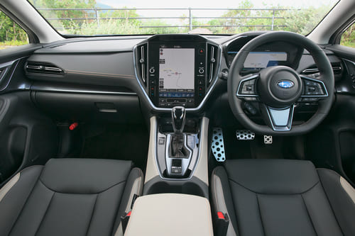 1位:スバル「レヴォーグ レイバック」 スバル最新の運転支援システムを搭載したニューフェイス2