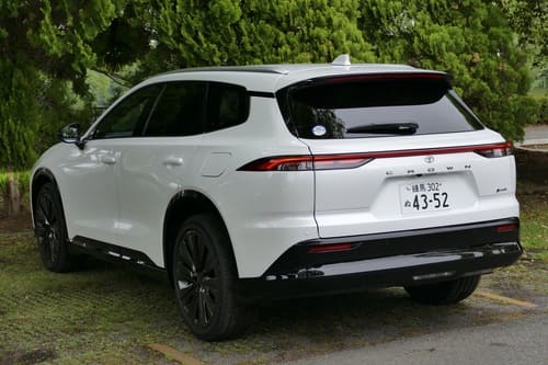 最新のクラウンエステートは「今風」、走りはクロスオーバーより上質