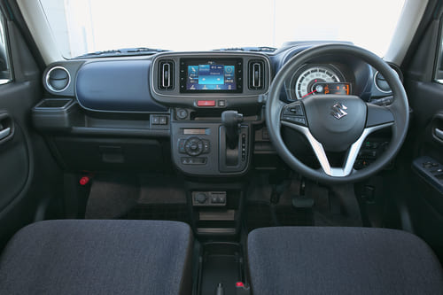 安心感のあるオーソドックスなデザイン【アルト】