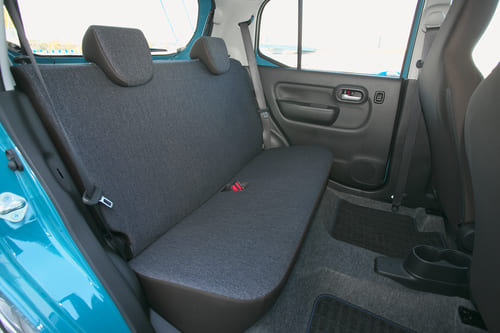 安心感のあるオーソドックスなデザイン【アルト】