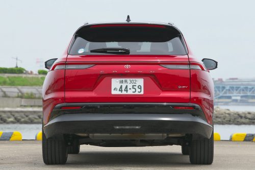 【試乗・岡崎五朗】トヨタクラウンエステート 後