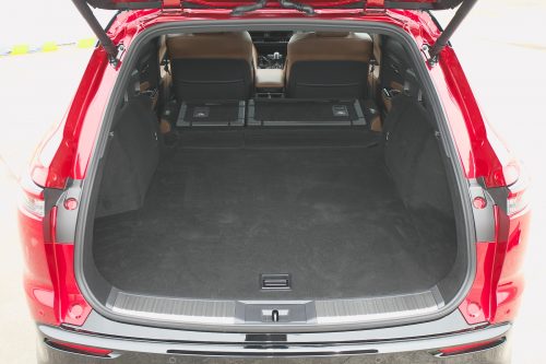 【試乗・岡崎五朗】トヨタクラウンエステート リアラゲッジシート格納