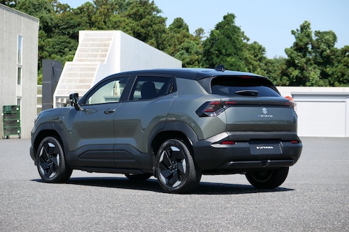 スズキeビターラ