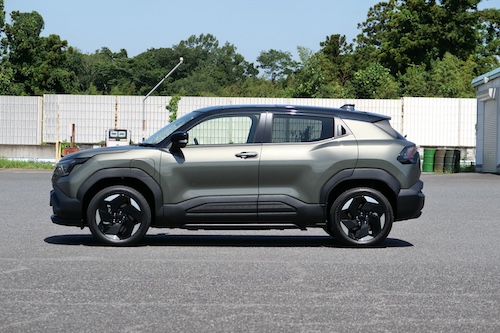 スズキeビターラ横