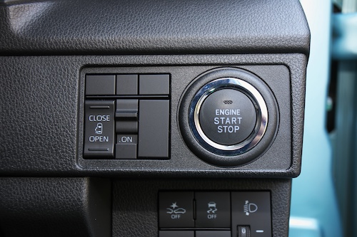 ダイハツムーヴ_202508