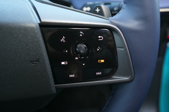 2510_日産リーフB7