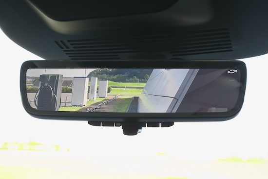 2510_日産リーフB7