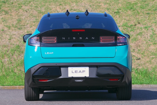 2510_日産リーフB7