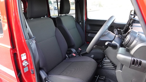 ジムニーvsジムニーノマド_202511