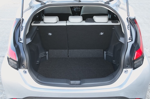 2512オートナビガイド トヨタアクアMCモデル試乗記