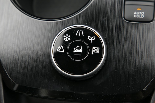 日産エクストレイル・改良新型_2601