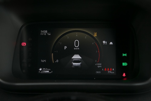 スズキクロスビー・改良新型_2601