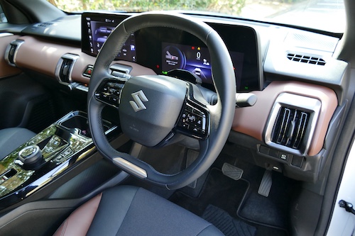 スズキeビターラ