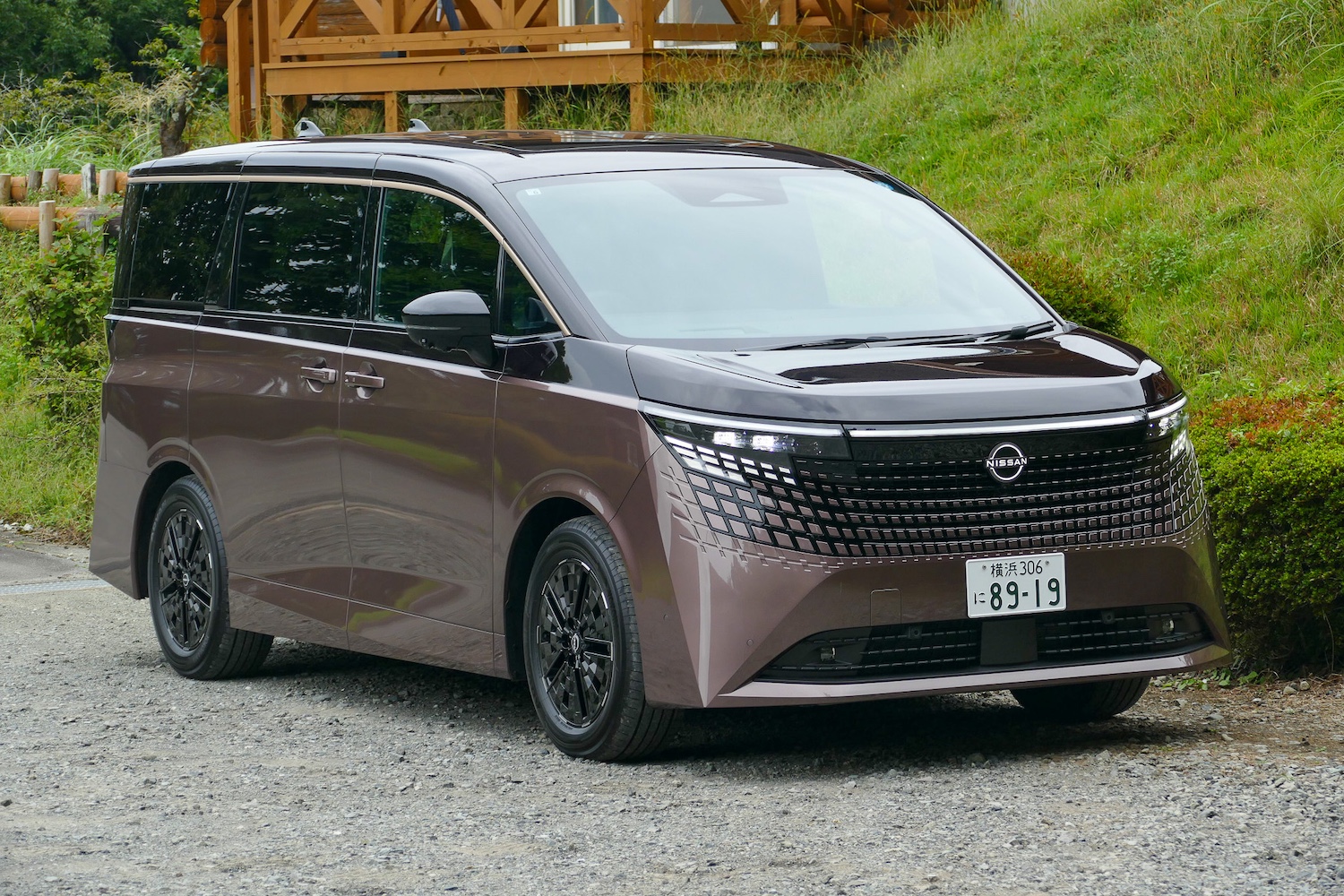 日産エルグランド_202609